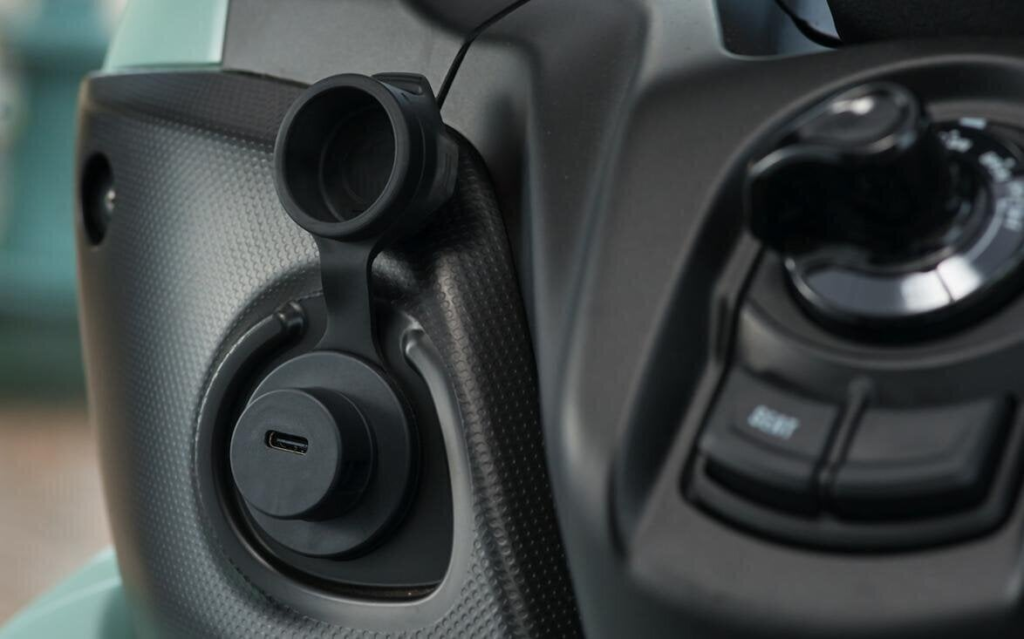 2026 Yamaha Tricity 300 city commuter